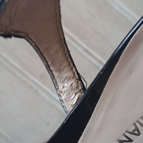 Arturo Chiang Black Patent Leather Peep Toe Ankle Strap Wedge Heels - Picture 9 of 14